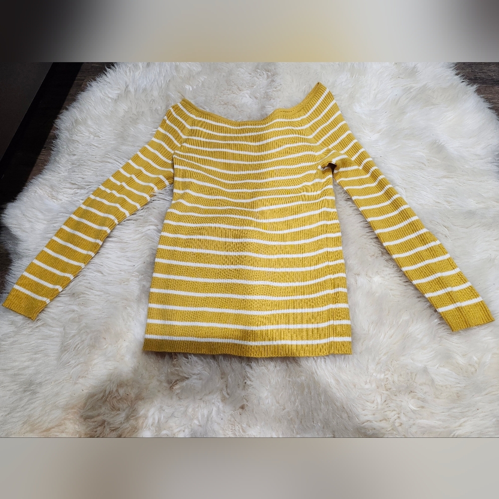 Old Navy Sunny Stripes Off-Shoulder Sweater Size Large